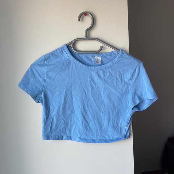 H&M Cropped Blue Tee Small - Picture 1 of 3